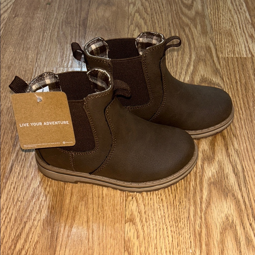 Eddie Bauer Brown Kids Boots NWT
